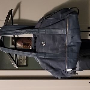 om for one bag lululemon Everywhere Belt 1L (Neo Mint) Lululemon Om Bag for Sale